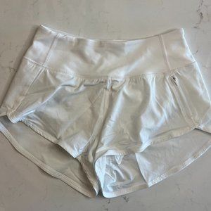 Outdoor Voices Hudson 2.5" Short, XS in White